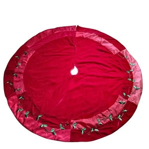 Christmas Tree Skirt By Santa's Best - Picture 1 of 3
