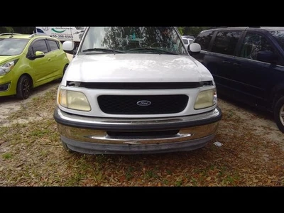 Hood Fits 97-98 EXPEDITION 1044801 Foto 1 de 4