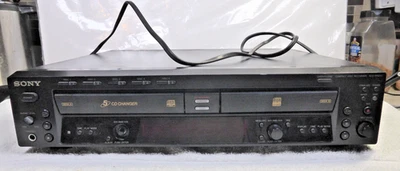 Sony RCD-W500C CD Changer and Recorder - Image 1 of 4