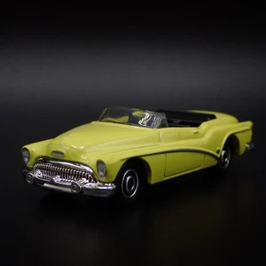 1953 53 BUICK Super Skylark Convertible Giallo 1/64 Scala da Collezione Vettura - Foto 1 di 7