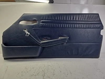 Painel interno da porta lateral direita 1982 Mercedes R107 380SL  - Imagem 1 de 4