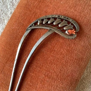 Kimono japonés Kanzashi ornamento para el cabello horquilla metal lirio del valle vintage - Imagen 1 de 7