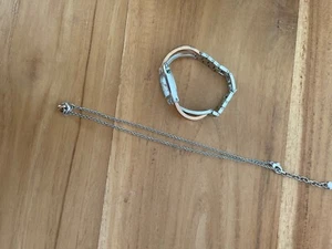 DKNY Damenuhr und Kette Knoten zweifarbig - Bild 1 von 5