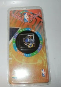 1995 Prodotti Stampati Licenza NBA Cleveland Cavaliers Logo Trading Spilla Nuova - Foto 1 di 2