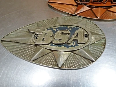 1 BSA A65 LIGHTNING TANQUE GASOLINA INSIGNIA FORMA PERA CALCOMANÍA.68-8187 VINTAGE J. FRAY Foto 1 de 2