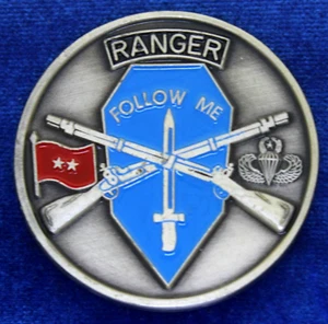 US Army Commanding General Ft Benning Ranger infantry School Challenge Coin GO13 - Picture 1 of 2
