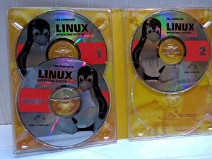 Red Hat The Complete Linux Operating System Deluxe 5.2 (3discs) - Picture 1 of 1