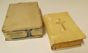 My Bridal Book Catholic prayer book, Regina Press, pearlized covers w. box 1957 - Picture 1 of 24