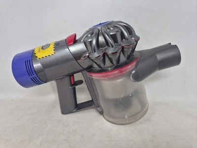 Dyson V8 Vacuum Cleaner SPARES OR REPAIR  - Image 1 of 4