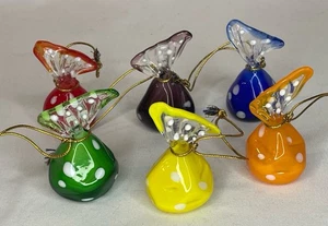 Set 6 "Sacchetti di caramelle" in vetro soffiato da appendere addobbi natalizi  - Foto 1 di 16