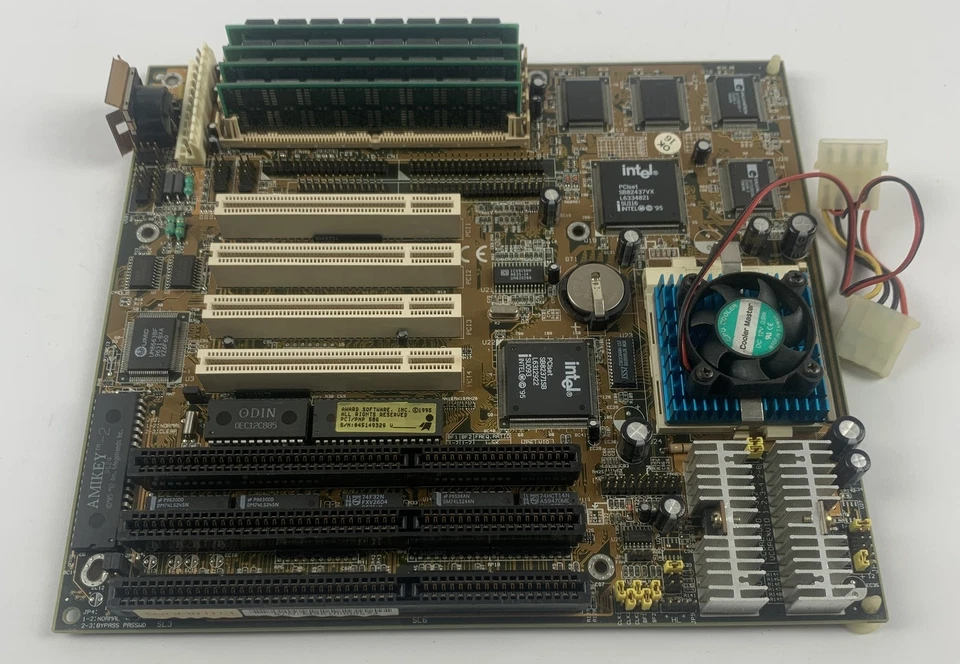 Placa base Chaintech 5VGM M101 - Pentium SY022 - 4x EDO-RAM - Baby AT Intel 430VX - Imagen 1 de 4
