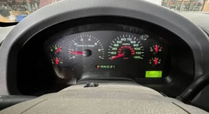 06 Ford F150 XLT 5.4L speedometer instrument gauge speedo cluster 65K MILES - Picture 1 of 1
