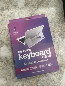 Digital Basics Air Exec Keyboard Case iPad 10th Generation White Foldable - Picture 1 of 4