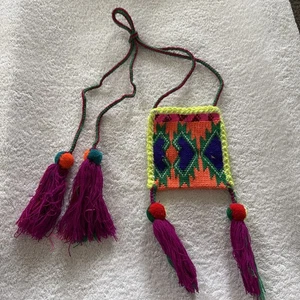 Bolso Bandolera Colorido México Arte Popular Nayarit Huichol Hecho a Mano Wixarika - Imagen 1 de 6