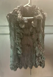 525 America Luxe Black Medium Rabbit Fur Vest  - Picture 1 of 2