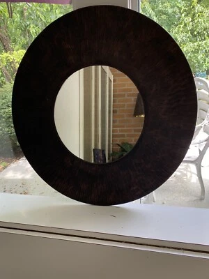 Large 24 ”round Metal wall frame and Mirror home decor - Image 1 of 4