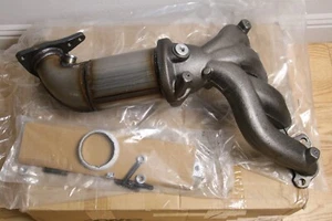 1x Catalytic Converter Manifold for 2007-2012 Chevy Colorado GMC CANYON 2.9L EPA - Picture 1 of 10