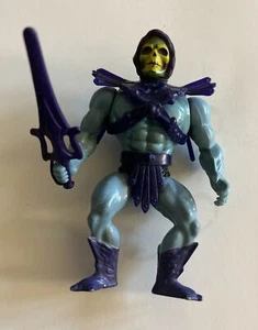 MOTU VINTAGE 1981 TAIWAN SKELETOR PURPLE TRUNKS- W/ Sword + Staff!! - Picture 1 of 7