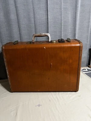 Samsonite Brown Leather Hard Shell Luggage Set VTG 1950’s NO KEY - Image 1 of 4