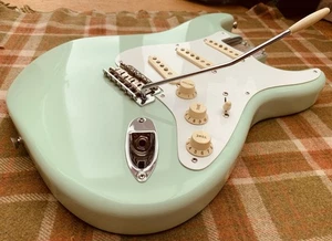 Fender Stratocaster Classic Series 1950’s Guitar Body - Refinished Surf Green - Picture 1 of 12