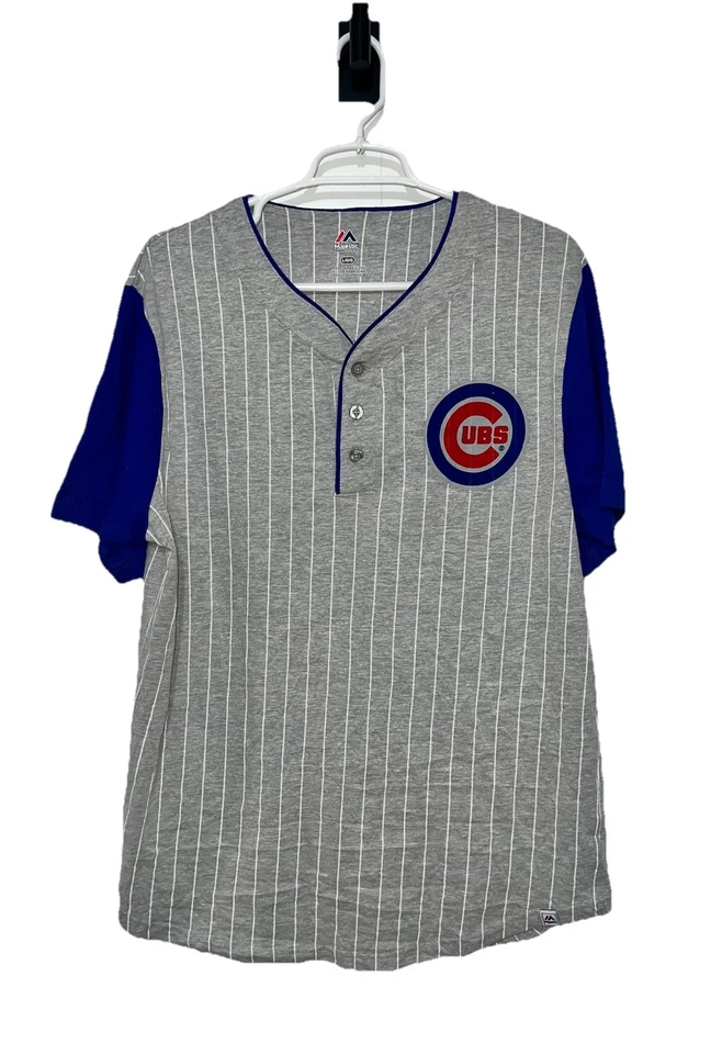 Chicago Cubs Kris Bryant #17 Majestic Men's L Pinstripe Jersey Style T-Shirt MLB - Image 1 of 4