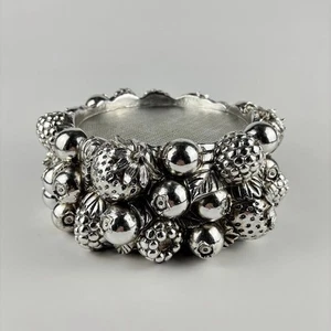 Homeworx by Harry Slatkin Pedestal Candle Holder Silver Berries - Foto 1 di 6