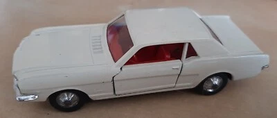 SOLIDO FORD MUSTANG, scala 1/43, cod. 147, NMINT NO BOX - Immagine 1 di 4