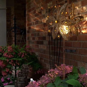 Windrad Solarlampe Außenleuchte LED Kugle Crackle Kristalle Erdspieß Metall rost - Bild 1 von 11