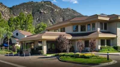 Hyatt VC on The Green at the Welk ~ CA~ 1BR/Sleeps 4 ~ 7Nts JAN/FEB/MAR 2026 - Image 1 of 4