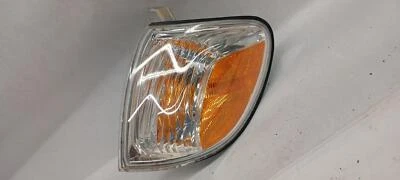 '05-'06 TOYOTA TUNDRA Left driver Turn Signal OEM Grade A! - Изображение 1 из 4