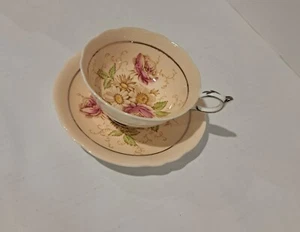 Paragon Queen Mary Fine BONE CHINA ENGLAND CUP SAUCER BY APPOINTMENT H.M. - Picture 1 of 9