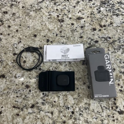 Garmin Index Sleep Tracking Monitor Armband Size S/M Sleep Tracker - Image 1 of 4