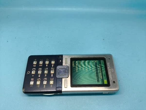 Teléfono móvil Sony Ericsson T650i desbloqueado - Imagen 1 de 4