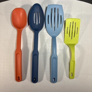 Pampered Chef Multicolored Kitchen Utensil 4 Piece Set Spoons Turners #2436 - Picture 1 of 3