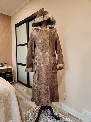 Womens Sheepskin Fitted Long Shearling Hooded  Jacket Coat 38 Double Breasted Sm - Image 1 of 4