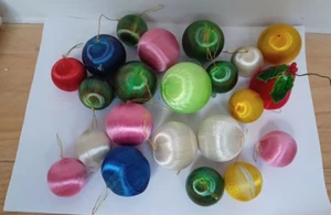 22 Vintage Silk Multicoloured Christmas Bauble Decorations 1970s - Picture 1 of 6
