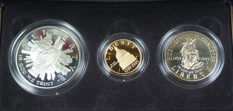 1989 US Mint Congressional Commem 3 Coin Silver & Gold Proof Set as Issued DGH Cover