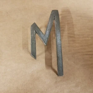MG MGB Original Chrome Trunk Boot M Emblem Badge Letter ADH2475 OEM - Bild 1 von 5