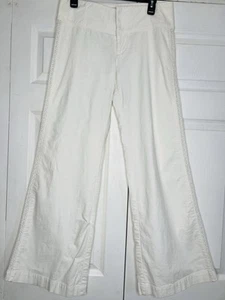 Guess Jeans Chatoyant WHITE Sz 29 Crochet Side Lace Bell Bottoms Pants Jeans - Picture 1 of 11
