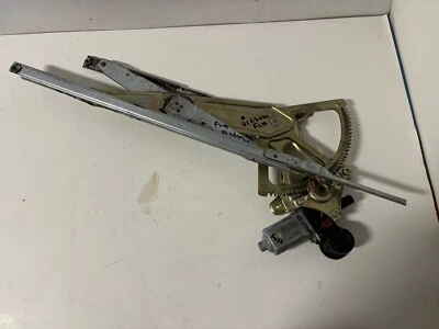 LEXUS LS430 2001-2006 REGULADOR VENTANA PUERTA LADO CONDUCTOR DELANTERO IZQUIERDO CON MOTOR Foto 1 de 4