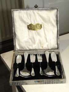 Vintage Selingwell Boxed Knife fork spoon Set Chrome Plated Cake Dessert Cutlery - Picture 1 of 11