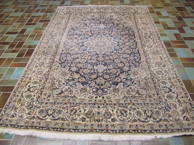 Feiner Handgeknüpfter Perser Orient Teppich Nain mit Seide Carpet Rug 272x173cm - Bild 1 von 4