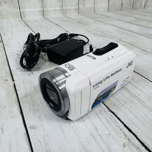 JVC Kenwood Everio GZ-F100-W 32GB White Camcorder 2015 Used - Picture 1 of 9