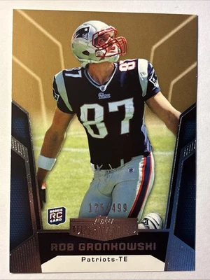 2010 Topps Unrivaled GOLD #126 Rob Gronkowski GRONK Patriots Rookie 125/499!! - Image 1 of 2