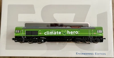 ESU 31365 Class 66 Diesel, Licht, Rauch, Sound DC/AC wie neu - Bild 1 von 4