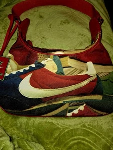 Nike Damen Sling Schultertasche Handtasche Vintage Y2K Cortez leuchtende Farben - Bild 1 von 10