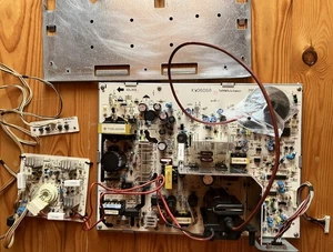 CHASIS TRIFRECUENCIA SANWA PFX-KW0606A  CRT 29 PULGADAS - Imagen 1 de 9
