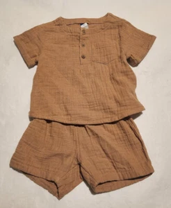 NWT Old Navy Brown Shirt Shorts Outfit 12-18 Months Baby Boy - Picture 1 of 1