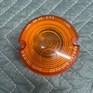 Harley Davidson OEM Num. DP 85 turn signal lens amber Dot PM multiple available - Picture 1 of 2