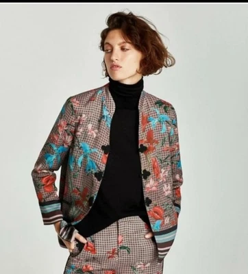 Preciosa chaqueta de inspiración asiática Zara nueva con etiquetas talla pequeña venta al por menor $89 Foto 1 de 4